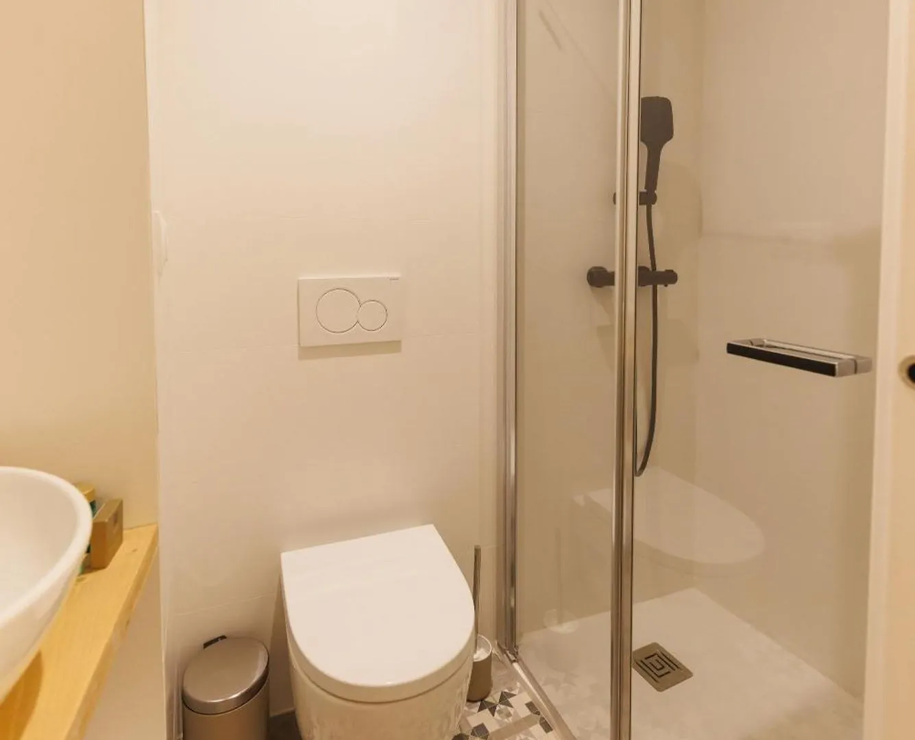Bravissimo Mora 14, Monthly Apartment 지로나 0*,